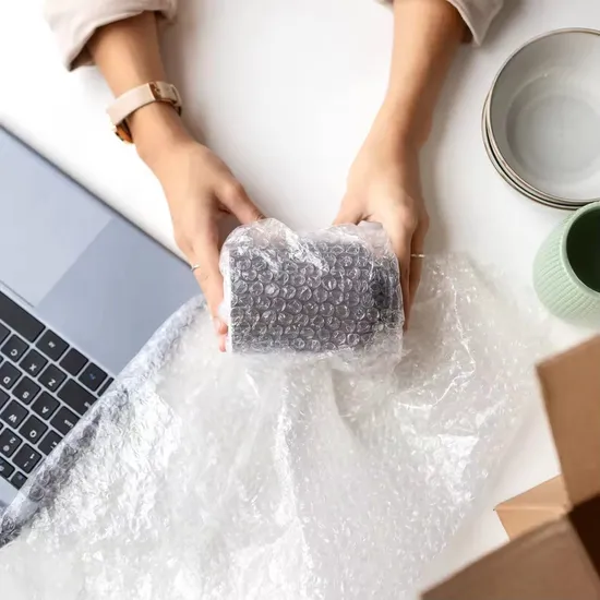 Materiais populares para embalagem de amortecimento, enchimento de choque, almofada de ar, saco de travesseiro, filme, rolo de bolha